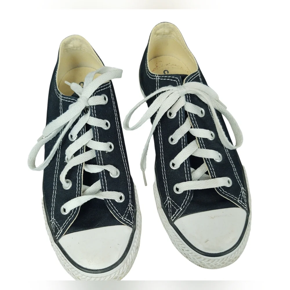 Preloved Converse Black Canvas Low Top Sneakers with White Soles Size 3